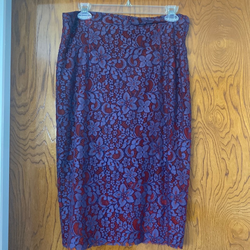 Zara Lace Pencil Skirt!